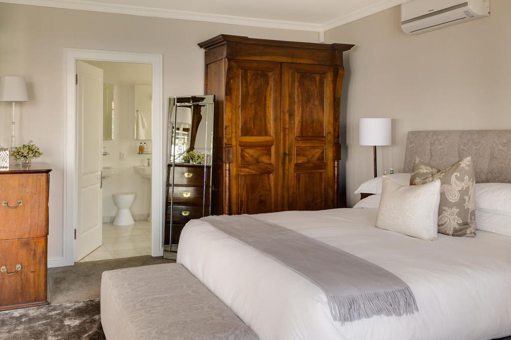 Cape View Clifton Hotel Camps Bay Exterior photo